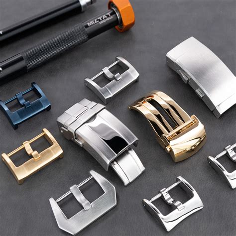 different types of watch buckles.